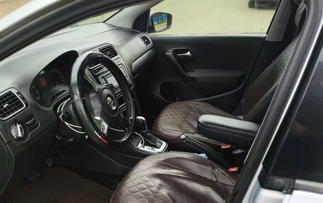 Volkswagen Polo VI (EU Market), 2013 год, 600 000 рублей, 2 фотография