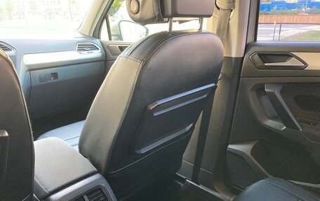 Volkswagen Tiguan II, 2017 год, 2 230 000 рублей, 8 фотография