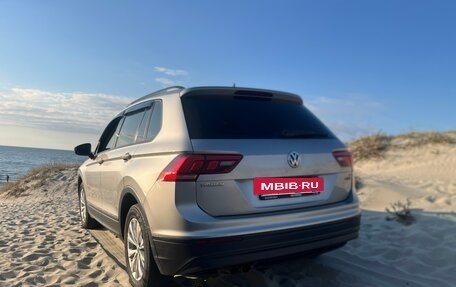 Volkswagen Tiguan II, 2017 год, 2 230 000 рублей, 2 фотография