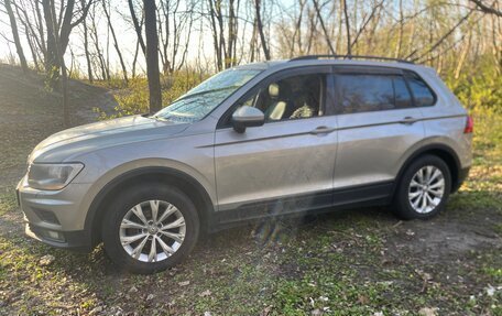 Volkswagen Tiguan II, 2017 год, 2 230 000 рублей, 25 фотография
