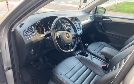 Volkswagen Tiguan II, 2017 год, 2 230 000 рублей, 18 фотография