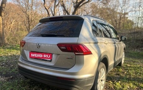 Volkswagen Tiguan II, 2017 год, 2 230 000 рублей, 26 фотография