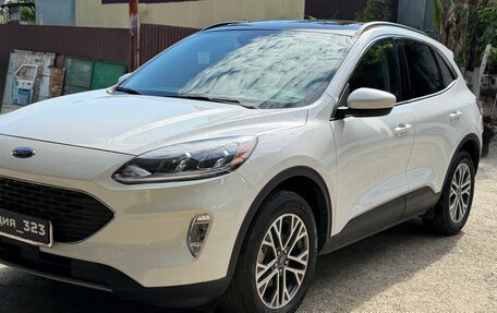 Ford Escape, 2021 год, 2 365 000 рублей, 3 фотография