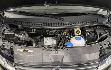 Volkswagen Multivan T6 рестайлинг, 2021 год, 5 999 000 рублей, 8 фотография