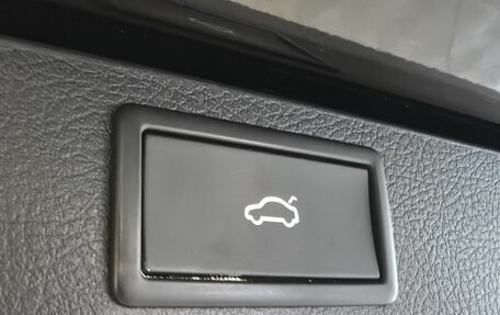 Volkswagen Multivan T6 рестайлинг, 2021 год, 5 999 000 рублей, 32 фотография