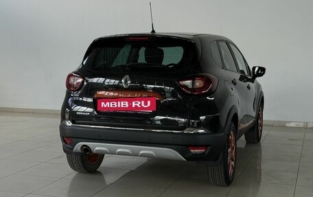 Renault Kaptur I рестайлинг, 2018 год, 1 570 000 рублей, 4 фотография