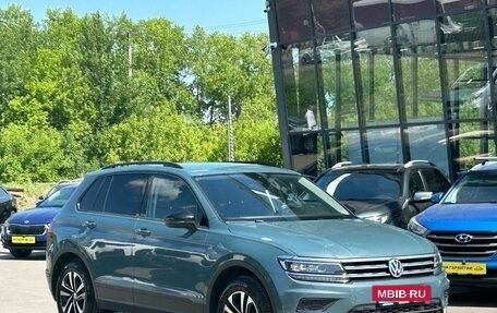 Volkswagen Tiguan II, 2020 год, 2 690 000 рублей, 2 фотография