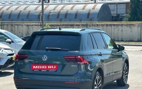 Volkswagen Tiguan II, 2020 год, 2 690 000 рублей, 8 фотография