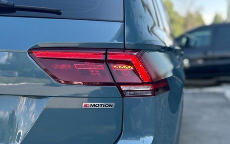 Volkswagen Tiguan II, 2020 год, 2 690 000 рублей, 21 фотография
