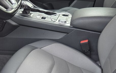 Volkswagen Touareg III, 2018 год, 3 990 000 рублей, 7 фотография