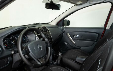 Renault Sandero II рестайлинг, 2016 год, 972 000 рублей, 5 фотография