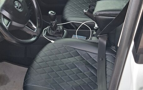 Skoda Rapid I, 2015 год, 525 000 рублей, 10 фотография