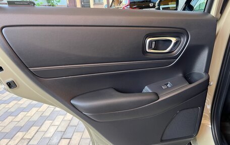 Honda Vezel, 2022 год, 2 575 000 рублей, 13 фотография