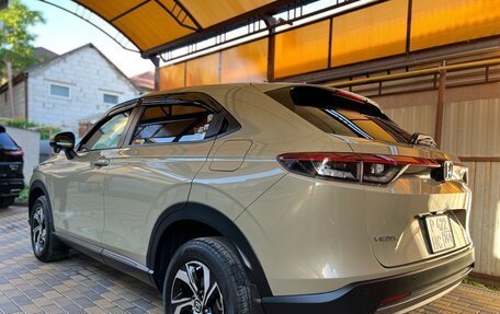 Honda Vezel, 2022 год, 2 575 000 рублей, 2 фотография