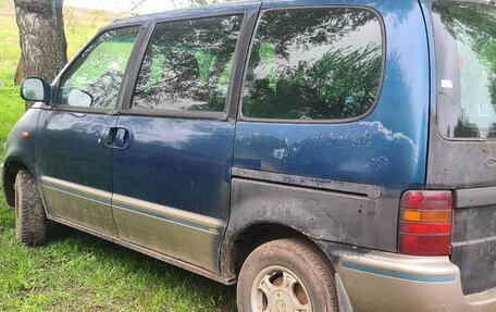 Nissan Serena I, 1999 год, 149 000 рублей, 2 фотография