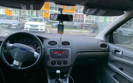 Ford Focus II рестайлинг, 2005 год, 380 000 рублей, 5 фотография
