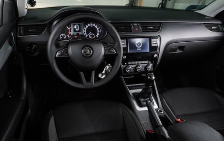Skoda Octavia, 2019 год, 1 499 000 рублей, 6 фотография