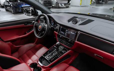 Porsche Macan I рестайлинг, 2026 год, 12 800 000 рублей, 3 фотография