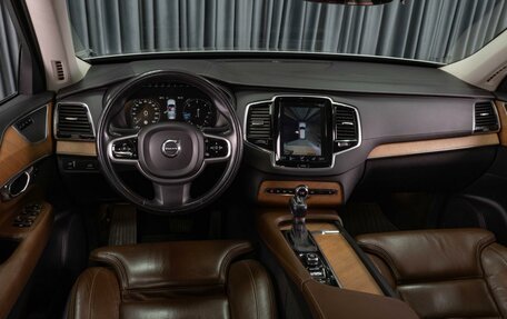 Volvo XC90 II рестайлинг, 2018 год, 3 999 000 рублей, 9 фотография