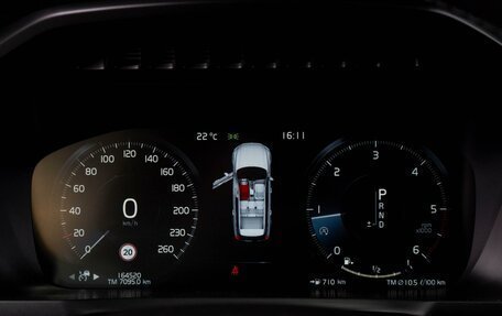 Volvo XC90 II рестайлинг, 2018 год, 3 999 000 рублей, 16 фотография