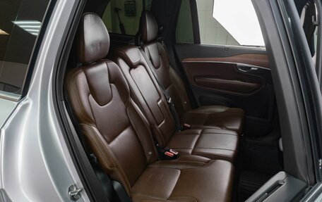 Volvo XC90 II рестайлинг, 2018 год, 3 999 000 рублей, 10 фотография