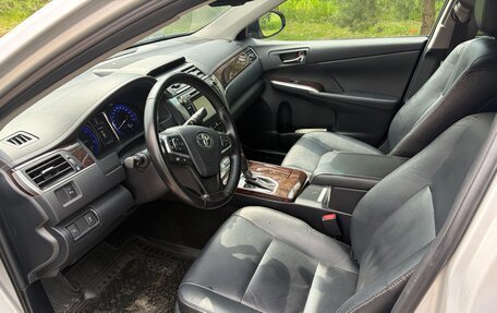 Toyota Camry, 2016 год, 2 199 000 рублей, 13 фотография