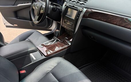 Toyota Camry, 2016 год, 2 199 000 рублей, 15 фотография