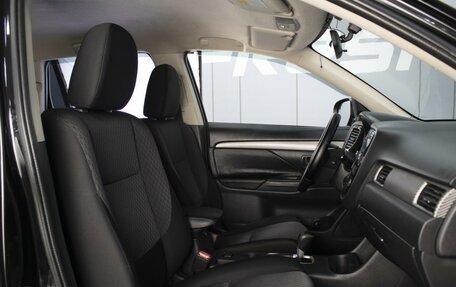 Mitsubishi Outlander III рестайлинг 3, 2013 год, 1 349 000 рублей, 7 фотография
