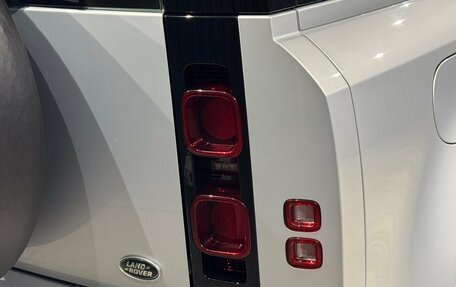 Land Rover Defender II, 2021 год, 5 500 000 рублей, 8 фотография