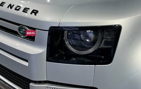 Land Rover Defender II, 2021 год, 5 500 000 рублей, 11 фотография
