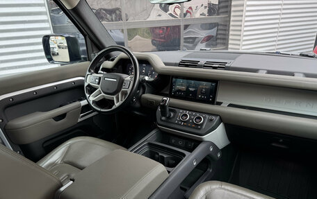 Land Rover Defender II, 2021 год, 5 500 000 рублей, 25 фотография