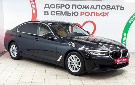 BMW 5 серия, 2021 год, 4 420 000 рублей, 3 фотография