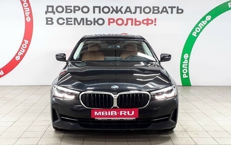BMW 5 серия, 2021 год, 4 420 000 рублей, 2 фотография