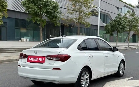 Buick Excelle III, 2021 год, 850 000 рублей, 11 фотография
