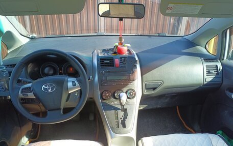 Toyota Auris II, 2011 год, 1 200 000 рублей, 4 фотография