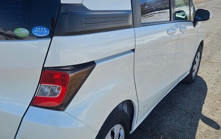 Honda Freed I, 2011 год, 900 000 рублей, 11 фотография
