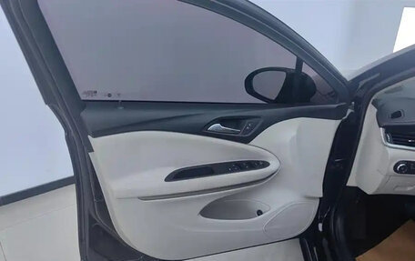 Buick Verano II, 2020 год, 1 000 000 рублей, 3 фотография