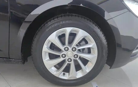 Buick Verano II, 2020 год, 1 000 000 рублей, 7 фотография