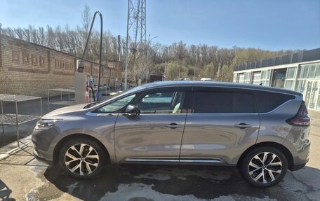 Renault Espace V рестайлинг, 2018 год, 1 900 000 рублей, 1 фотография