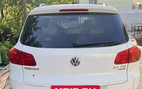 Volkswagen Tiguan I, 2012 год, 990 000 рублей, 2 фотография