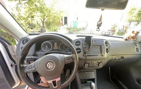 Volkswagen Tiguan I, 2012 год, 990 000 рублей, 6 фотография