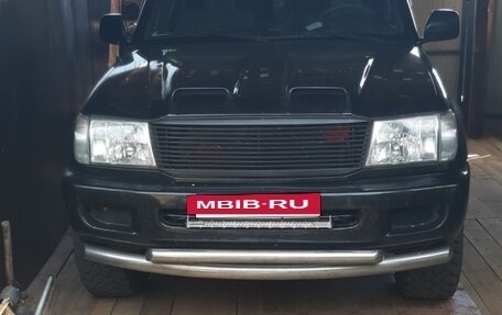 Toyota Land Cruiser 100 рестайлинг 2, 1999 год, 1 500 000 рублей, 4 фотография