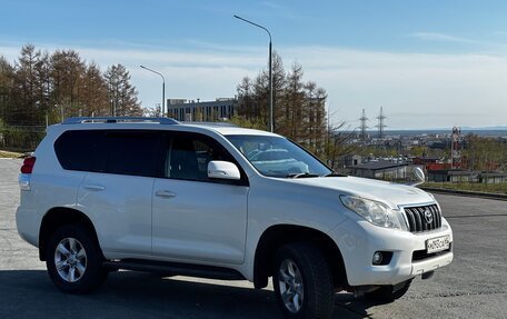 Toyota Land Cruiser Prado 150 рестайлинг 2, 2011 год, 3 100 000 рублей, 4 фотография