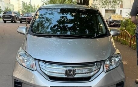 Honda Freed I, 2012 год, 1 150 000 рублей, 1 фотография