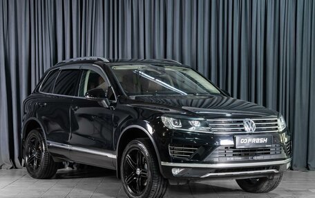 Volkswagen Touareg III, 2015 год, 3 360 000 рублей, 1 фотография
