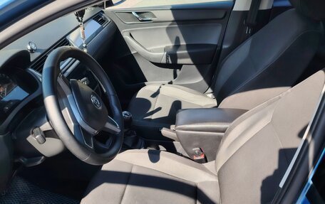 Skoda Rapid I, 2014 год, 850 000 рублей, 9 фотография