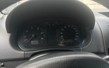 Volkswagen Polo IV рестайлинг, 2004 год, 135 000 рублей, 11 фотография