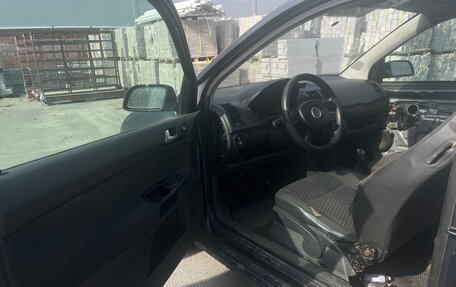 Volkswagen Polo IV рестайлинг, 2004 год, 135 000 рублей, 9 фотография