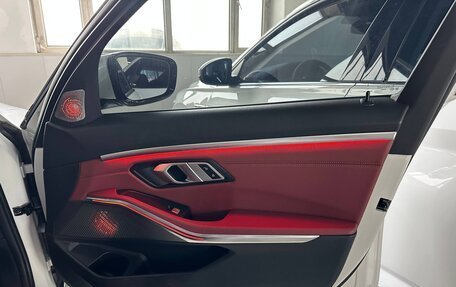 BMW 3 серия, 2023 год, 3 450 000 рублей, 10 фотография