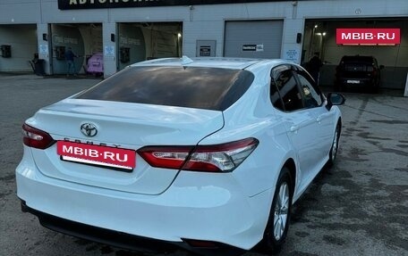 Toyota Camry, 2020 год, 1 700 000 рублей, 15 фотография